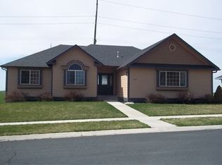 1205 Sunnyside Dr E, Pullman, WA 99163