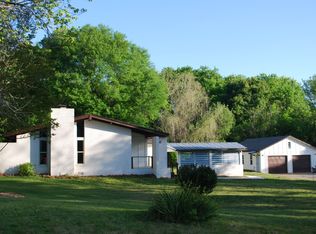 371 Arnold Mill Rd, Woodstock, GA 30188