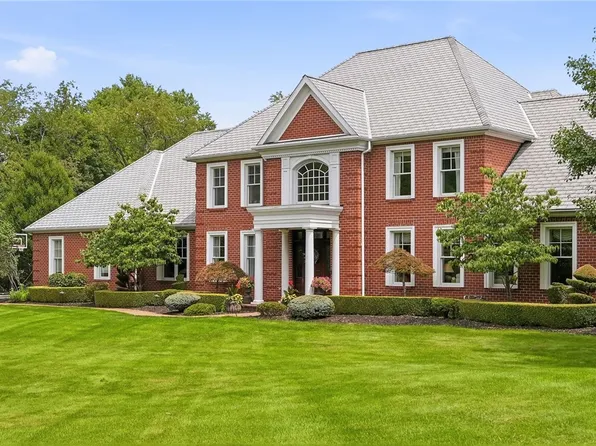 177 Camp Meeting Rd, Sewickley, PA 15143