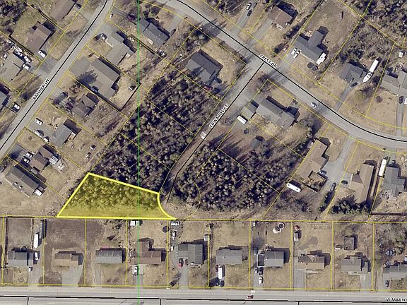 2nd image of 317 Edwards Ct
