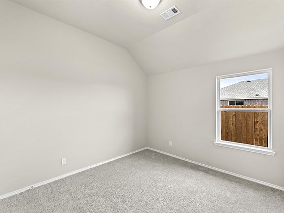 3rd image of 4600 Pentridge Dr