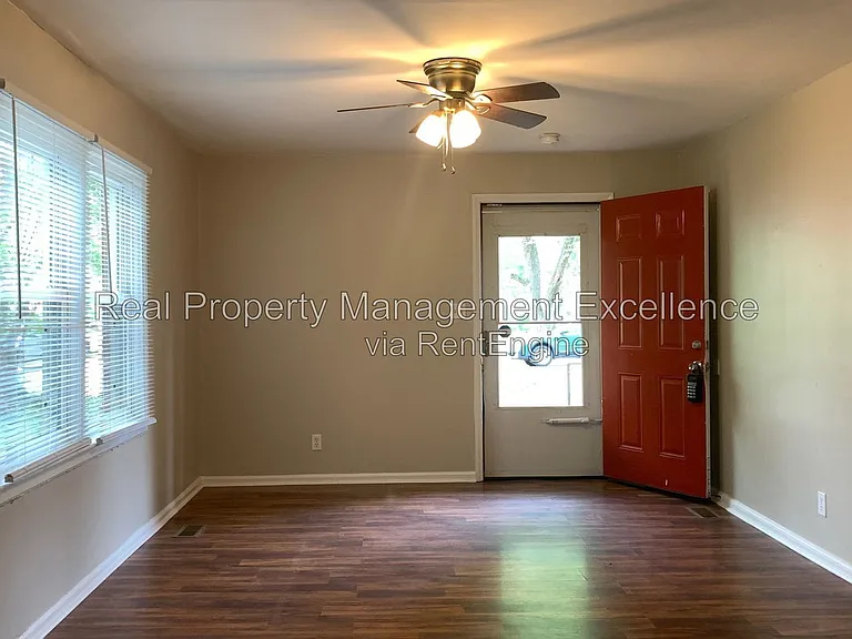 410 Lamont St — Photo 3