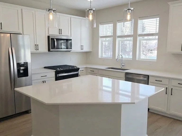 6285 Larkspur Ln — Photo 3