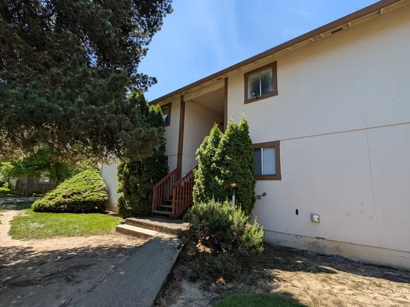 9610 SW Prairie Ter #A-b, Beaverton, OR 97008