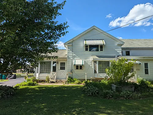 N104W15808 Donges Bay Rd #2 Photo 1 N104W15808 Donges Bay Rd #2 Photo 1