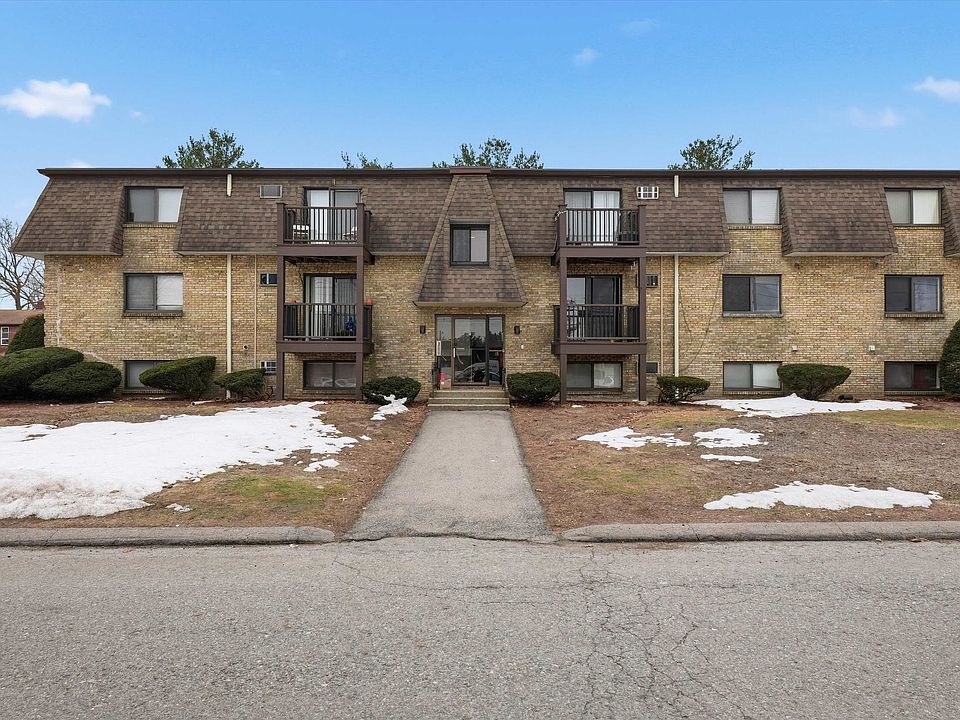 1st image of 14 Tiffany Road #6