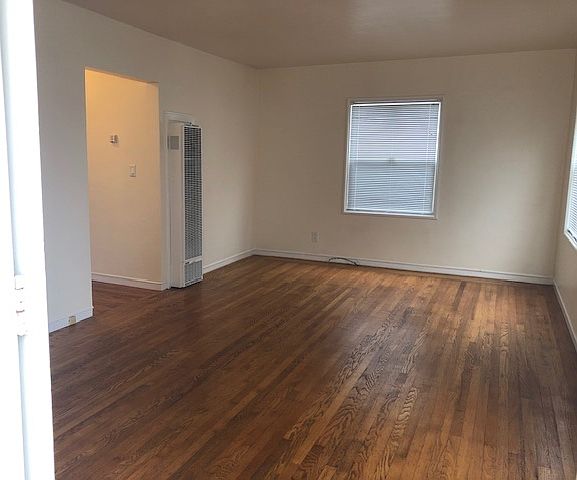 1st image of 549 Elm St #549