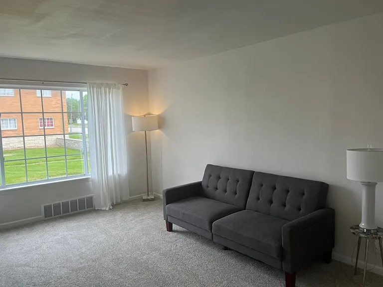 N84W15428 Menomonee Ave #1 — Photo 3