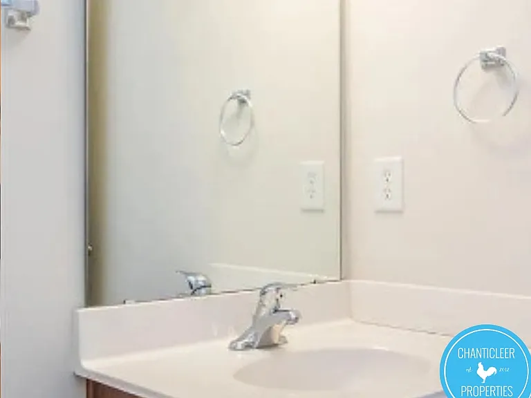 8034 Sycamore Hill Ln — Photo 15