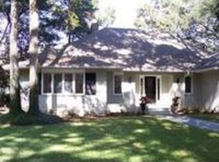 35 Magnolia Xing, Savannah, GA 31411