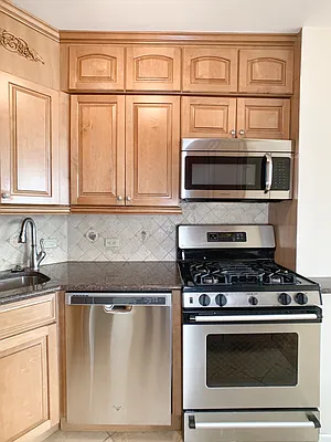 Rented by Corcoran | media 36