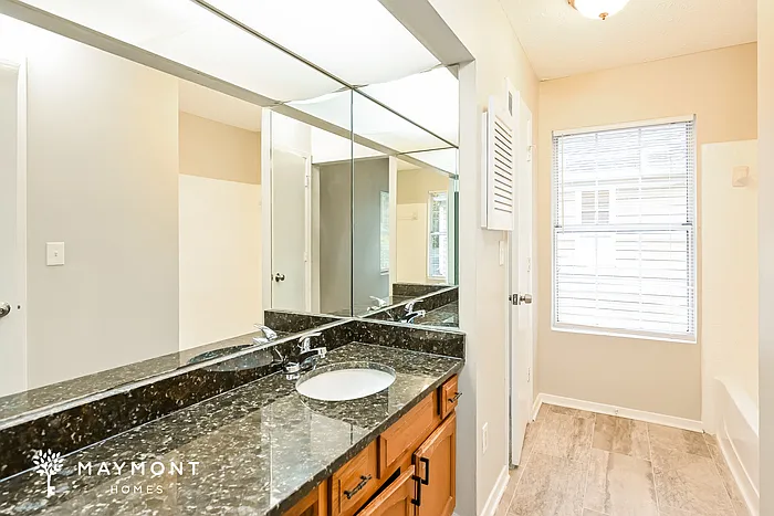 3131 Linden Dr — Photo 9