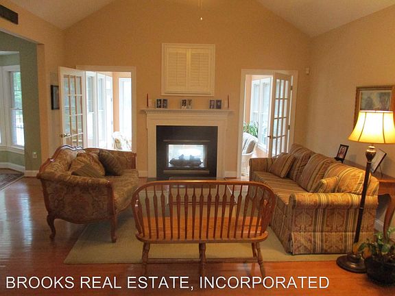 5th image of 5561 Brickshire Dr