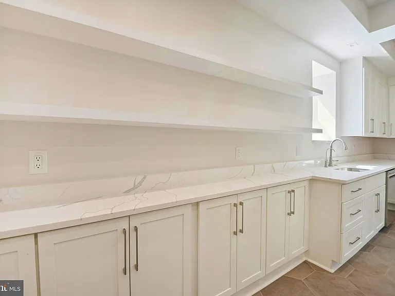 1329 Connecticut Ave NW #300 — Photo 16