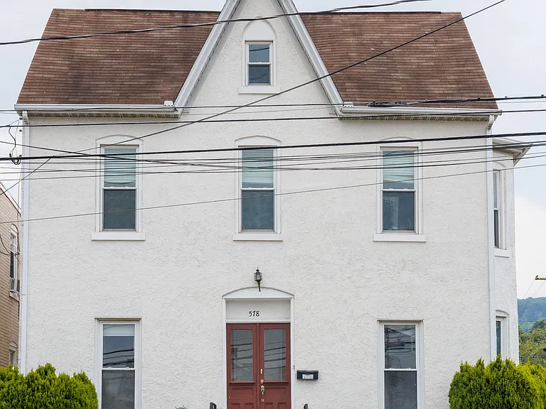 578 Broad St #1 — Photo 19