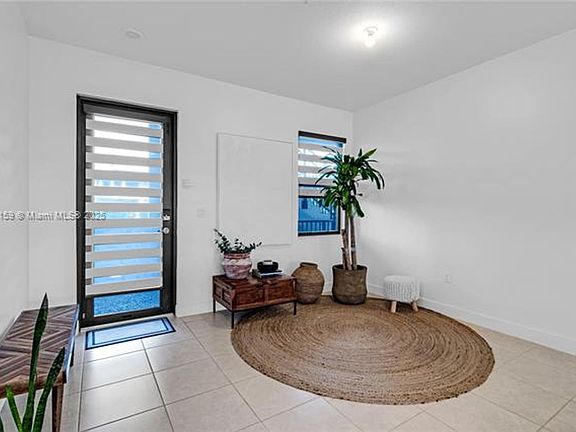 5th image of 8175 NW 104th Ave #28