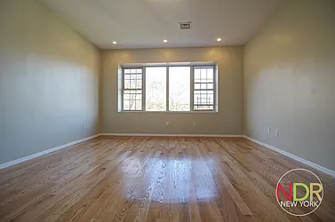 Rented by Next Door Realty NYC