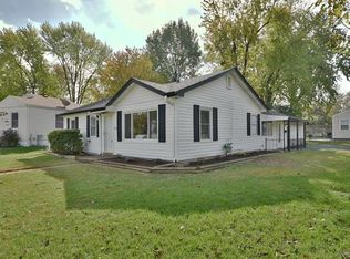 3220 Lynros Ct, Saint Ann, MO