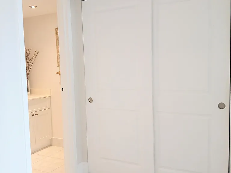 1830 Embassy Dr #309 — Photo 15