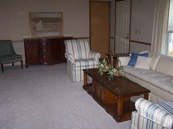 4th image of 7689 Skylark Dr SE