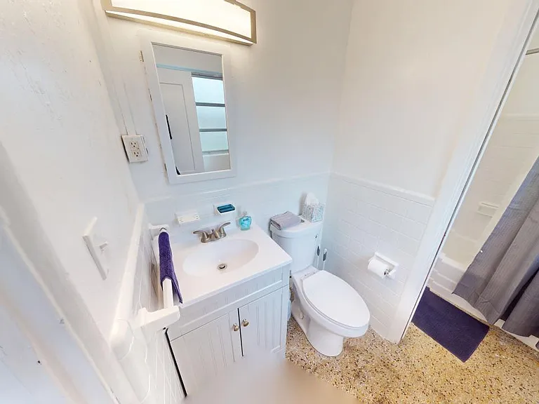328 Slayton Ave — Photo 26
