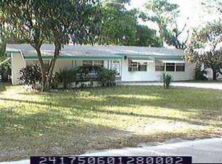 1809 S 31st St, Fort Pierce, FL 34947
