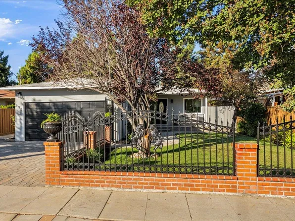 395 N Fernwood Cir, Sunnyvale, CA 94085