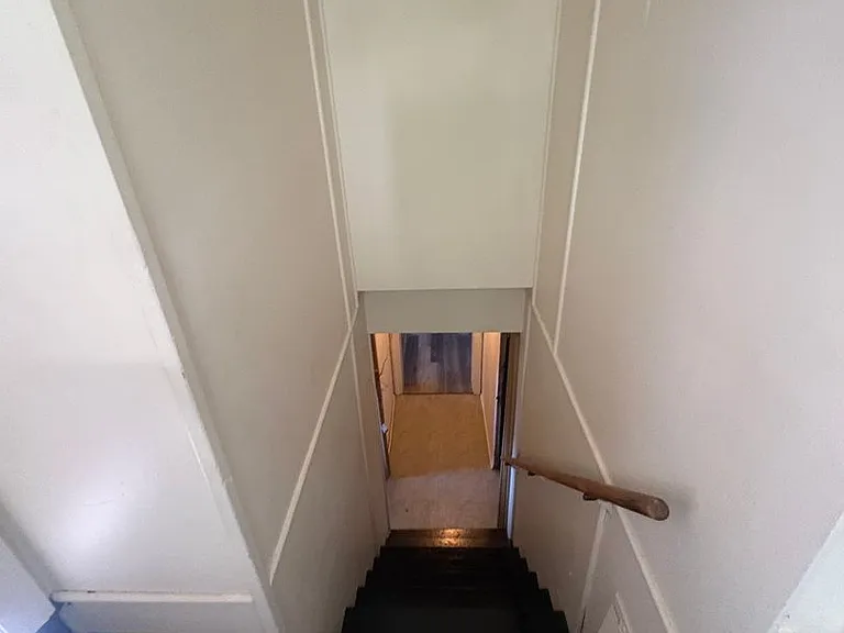 2511 W Downs Cir — Photo 8