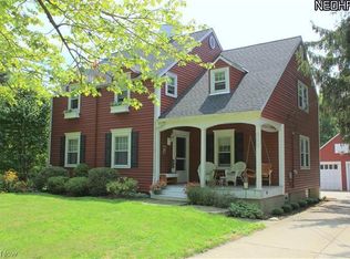 6744 Wilson Mills Rd, Gates Mills, OH 44040