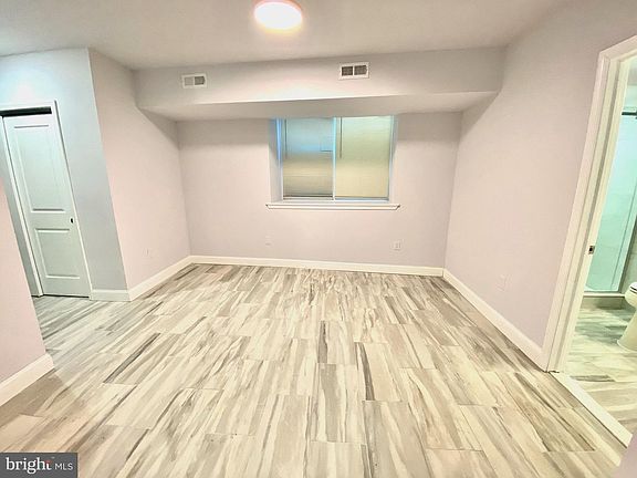 5th image of 636 N 13th St #1