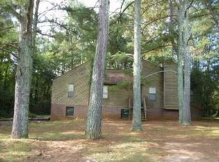 406 Crossing Ct, Woodstock, GA 30188