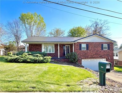 5209 Glow Dr, Charleston, WV, 25313