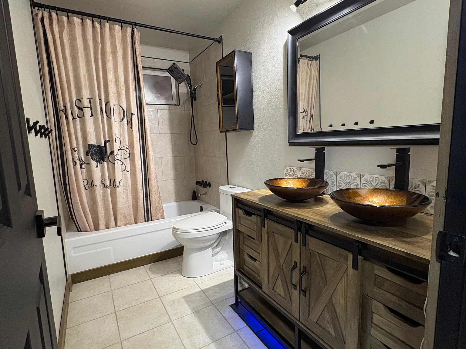 8343 Janis Ct SE — Photo 1