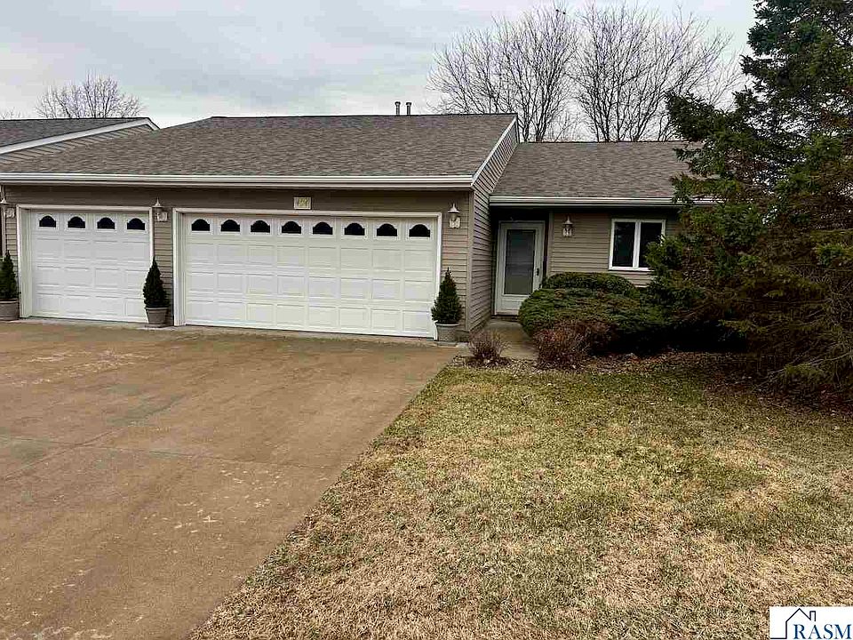 1st image of 404 N Welco Dr