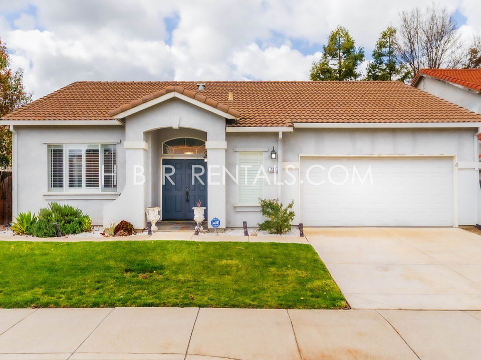1st image of 785 Mabel Josephine Dr