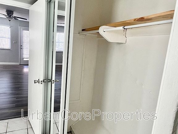 4th image of 1527 5th St N APT B2