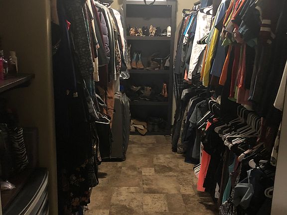 3rd image of 6909 Sicilia Ln