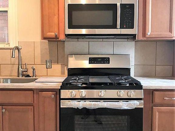 4th image of 4165 Flad Ave #1