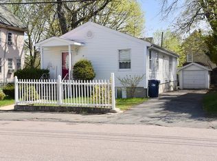 19 Rosa St, Hyde Park, MA 02136