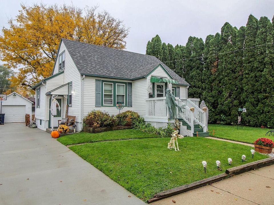 1st image of 1135 Bennett STREET