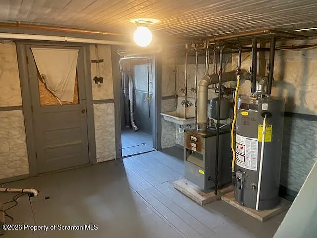 1318 Cornell St — Photo 11