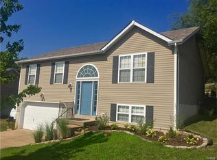 2913 Greenmont Ct, Imperial, MO 63052