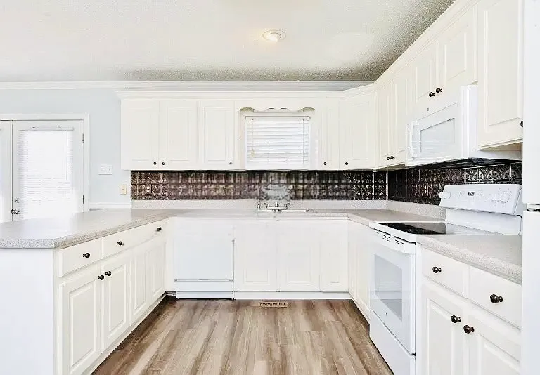 1092 Hampton Rd — Photo 15