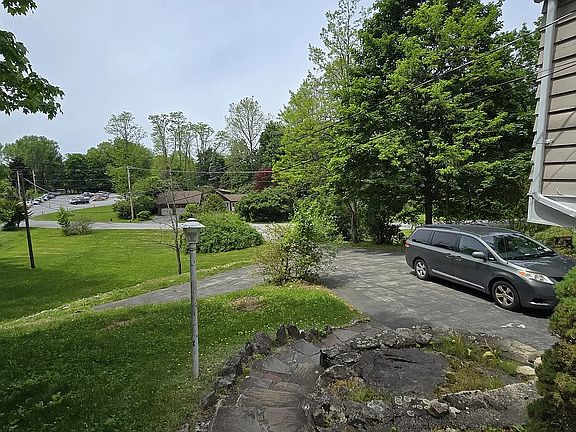 5th image of 16 Croft Rd