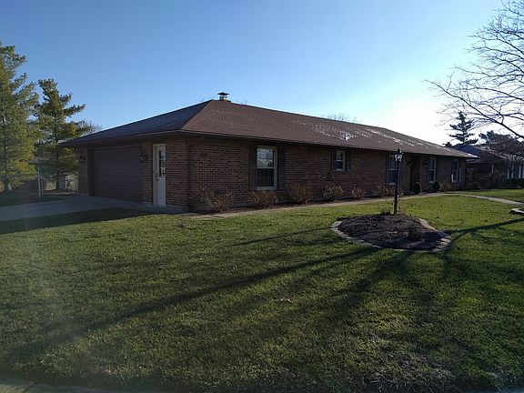 2nd image of 1329 Radcliffe Dr