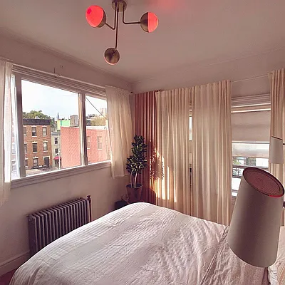 Rented by Dream Space Realty | media 8