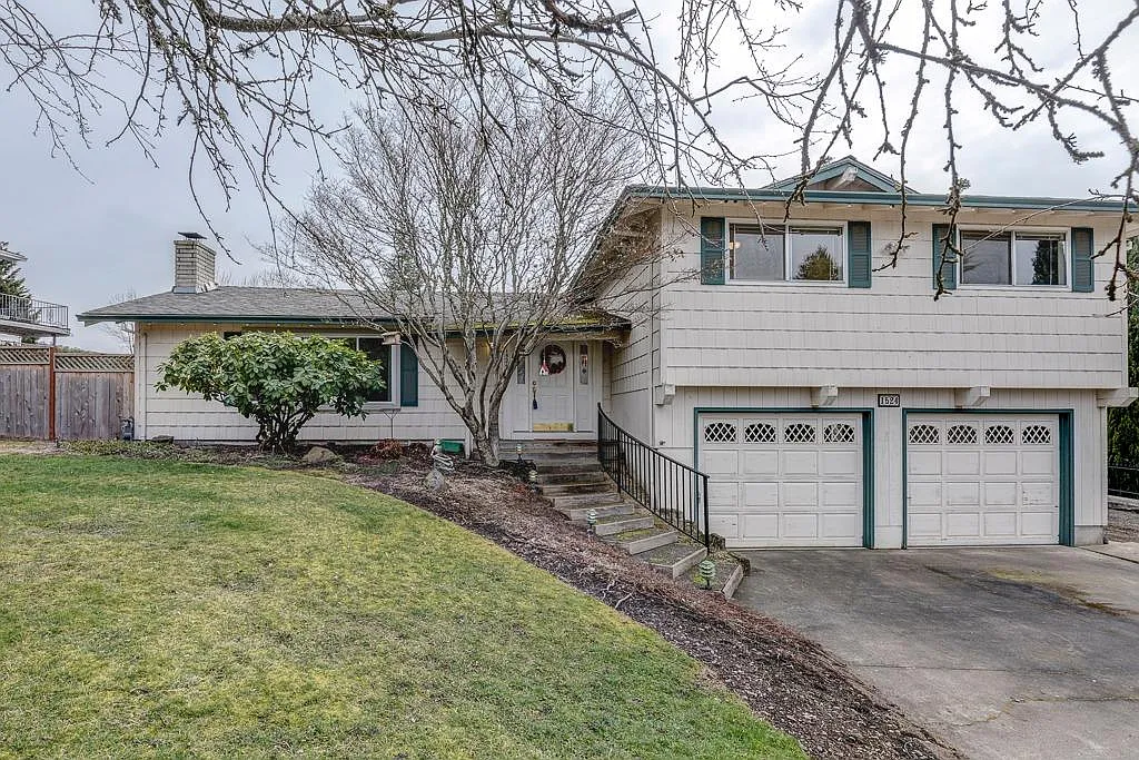 1524 Stardust Way photo 1