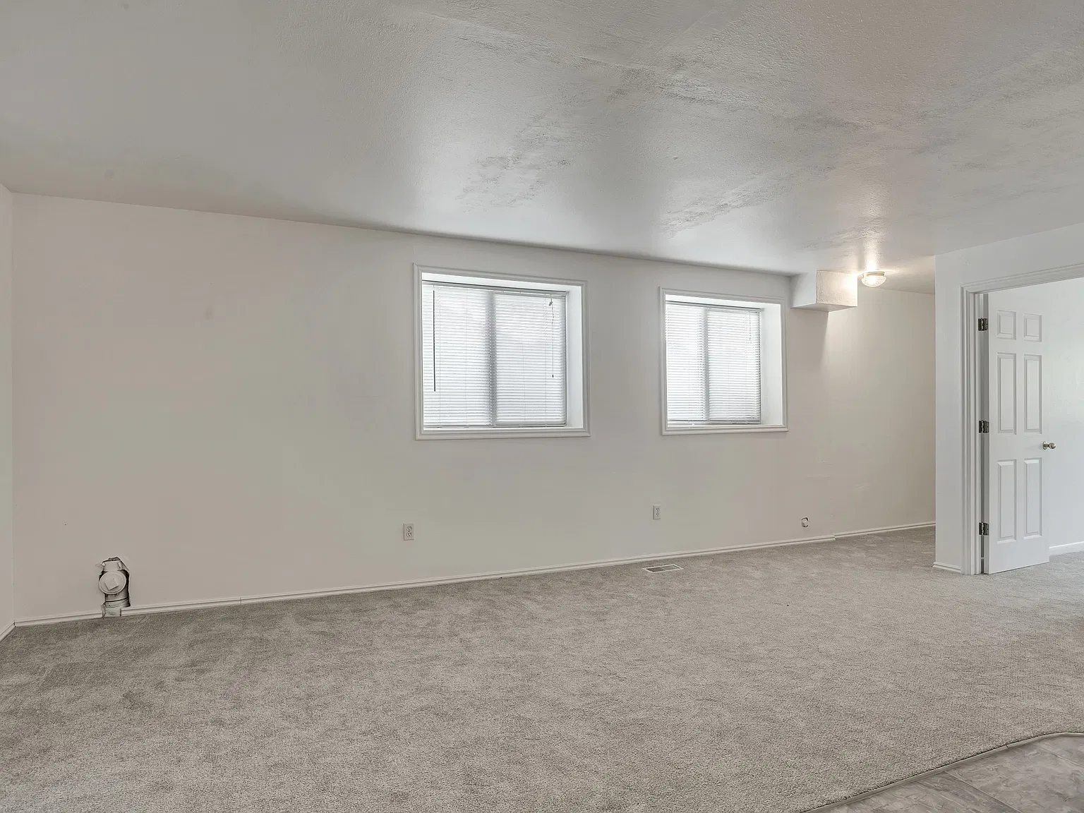 1352 N 1000 W — Photo 3