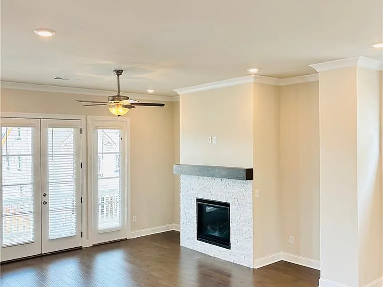 657 Summit Hill Way — Photo 19