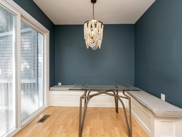 2209 Commissary Cir #284 — Photo 32